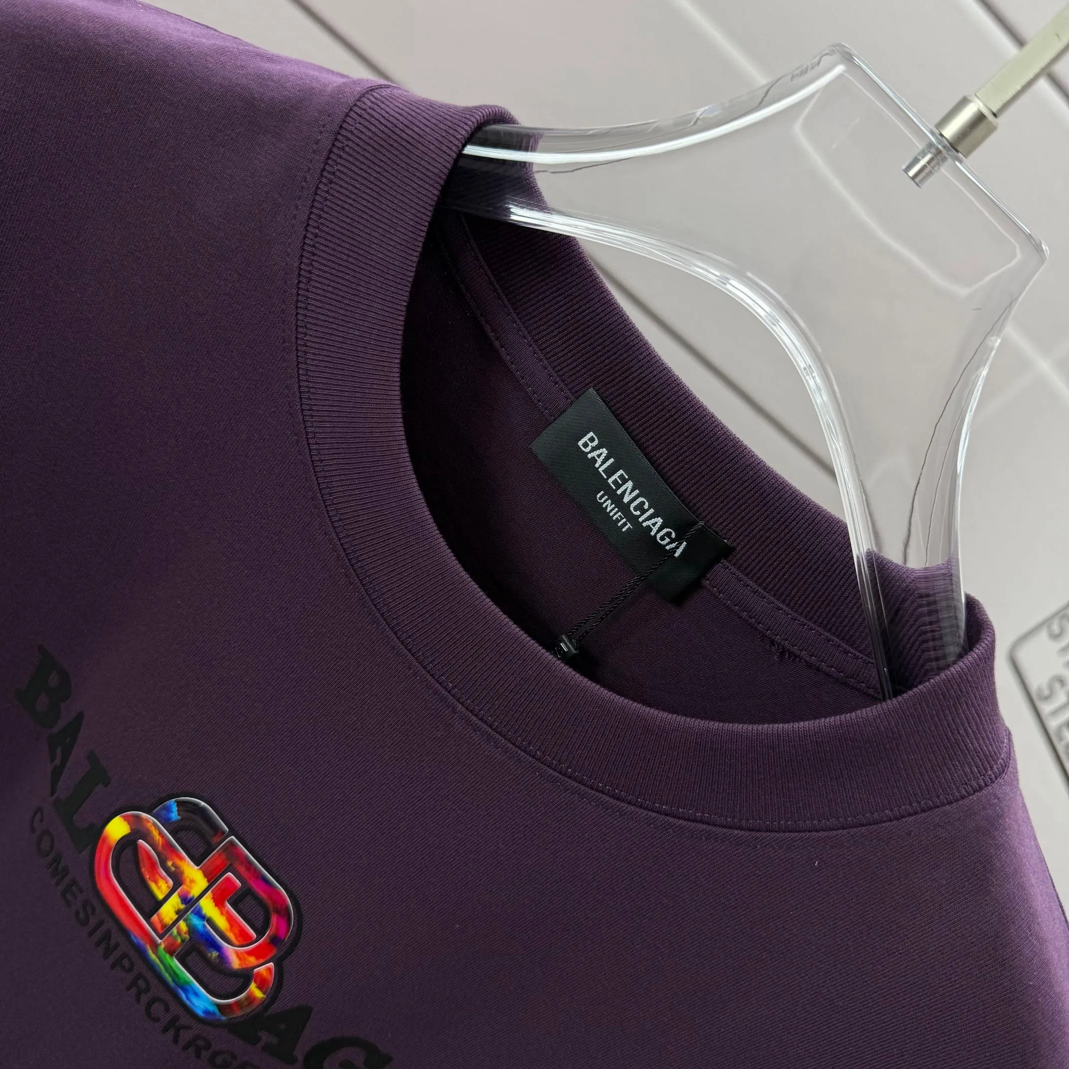 # Balenciaga* * 2026 New Arrival t Classic Same Style ：Black White Green Purple Size： S （90-130 ） M （120-150 ） L （140-165 ） XL （160-180 ） XXL （180-210 ）